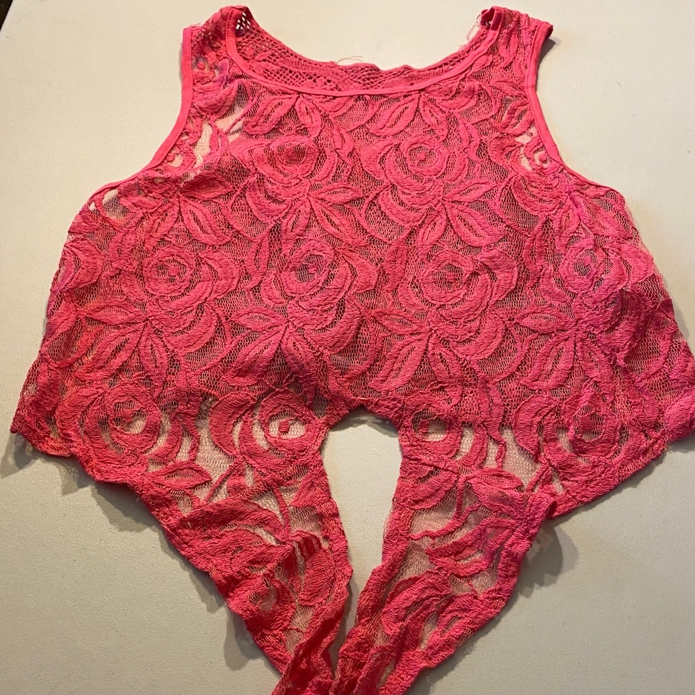 Chic Coral Lace Tank Top